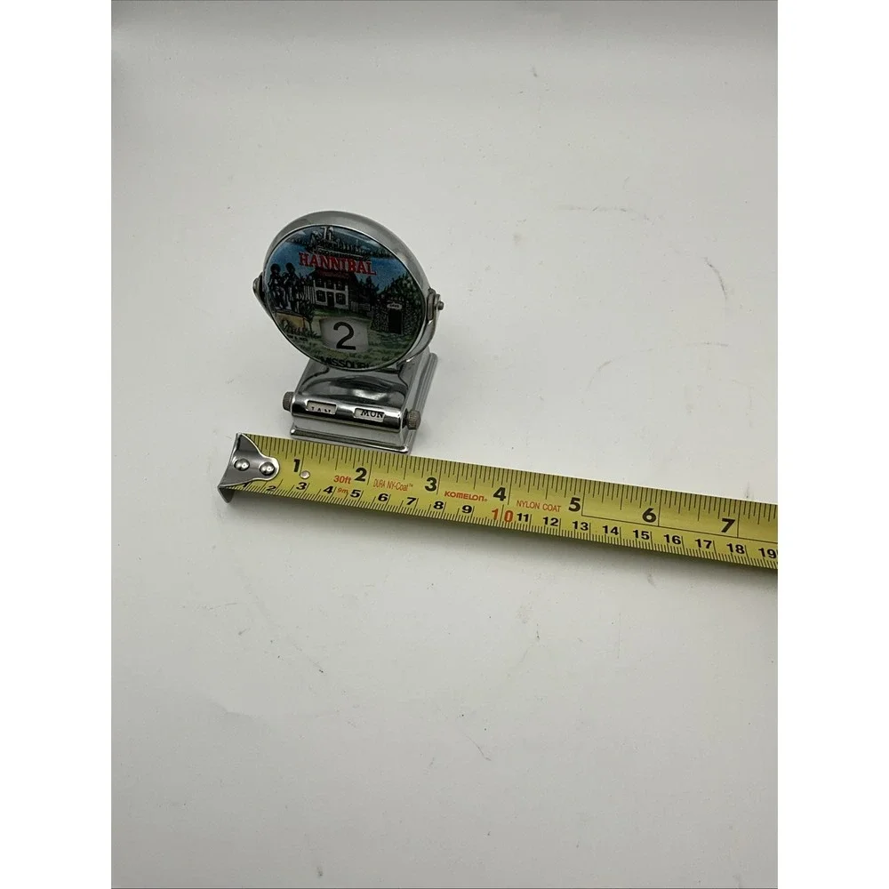vintage Hannibal Missouri  souvenir perpetual desk calendar